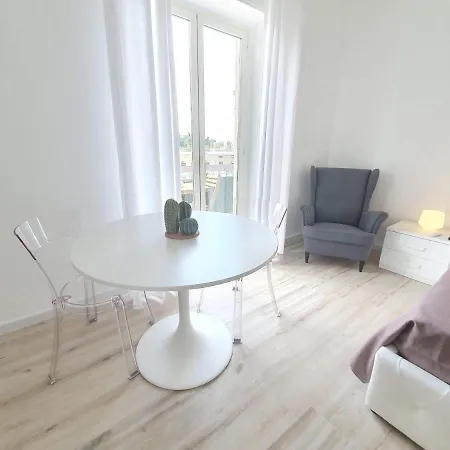 2b - Centro Apartment Bari